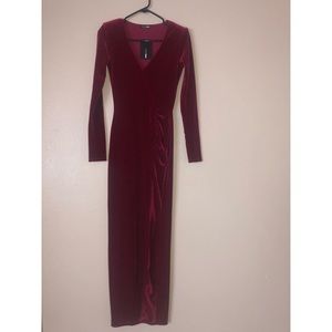 Long sleeve, long Velvet red dress